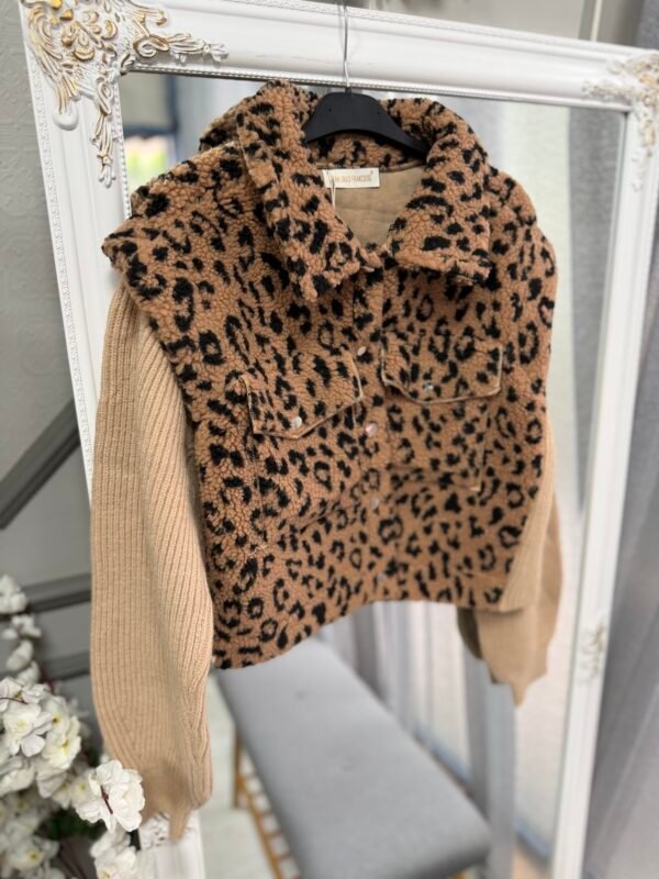 Жилетка Leopard