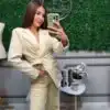 Дънки с акцент плитка