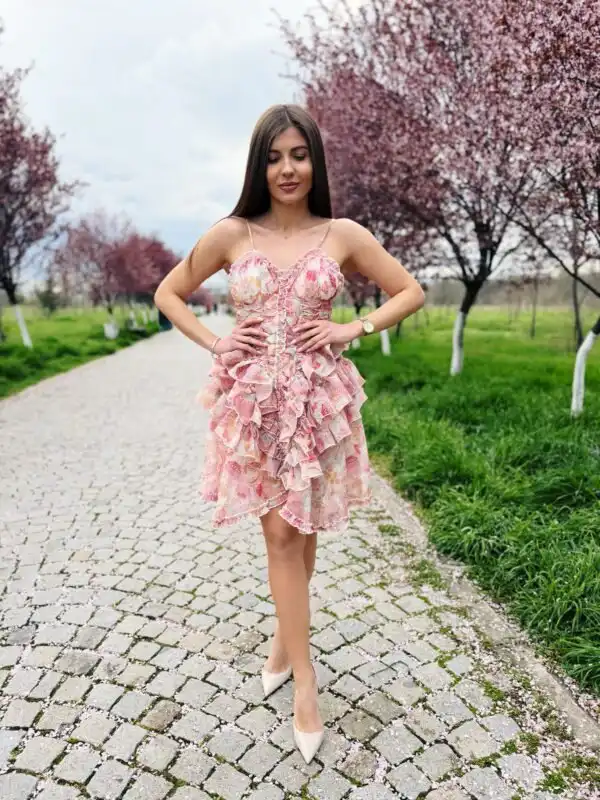 Рокля Blush Bloom
