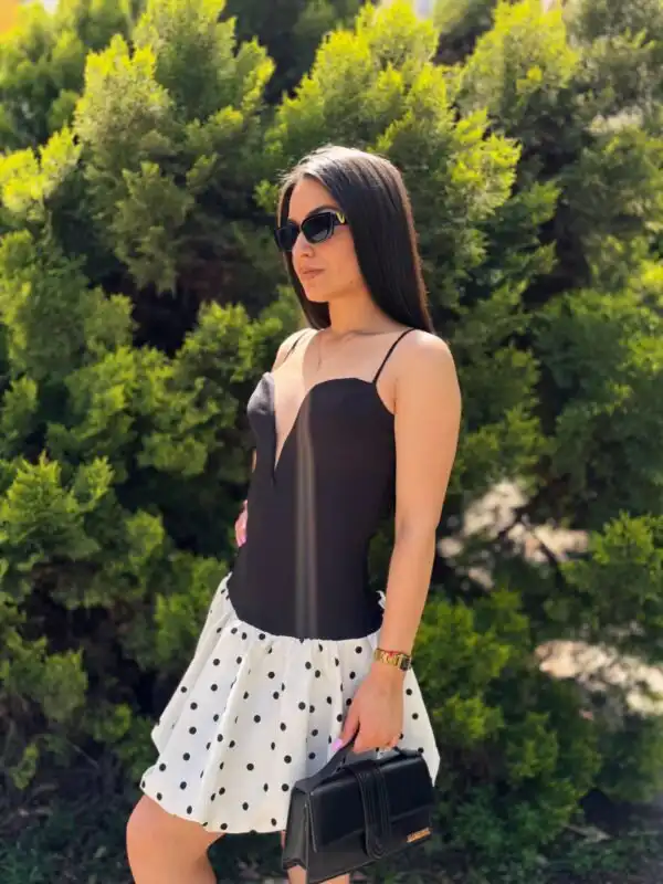 Рокля Midnight Dots